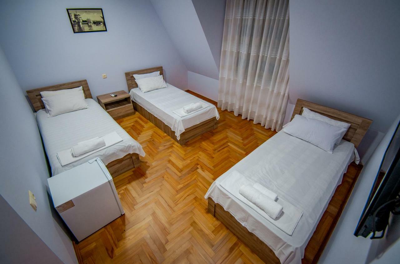 Nana'S Guesthouse Batumi Exteriör bild
